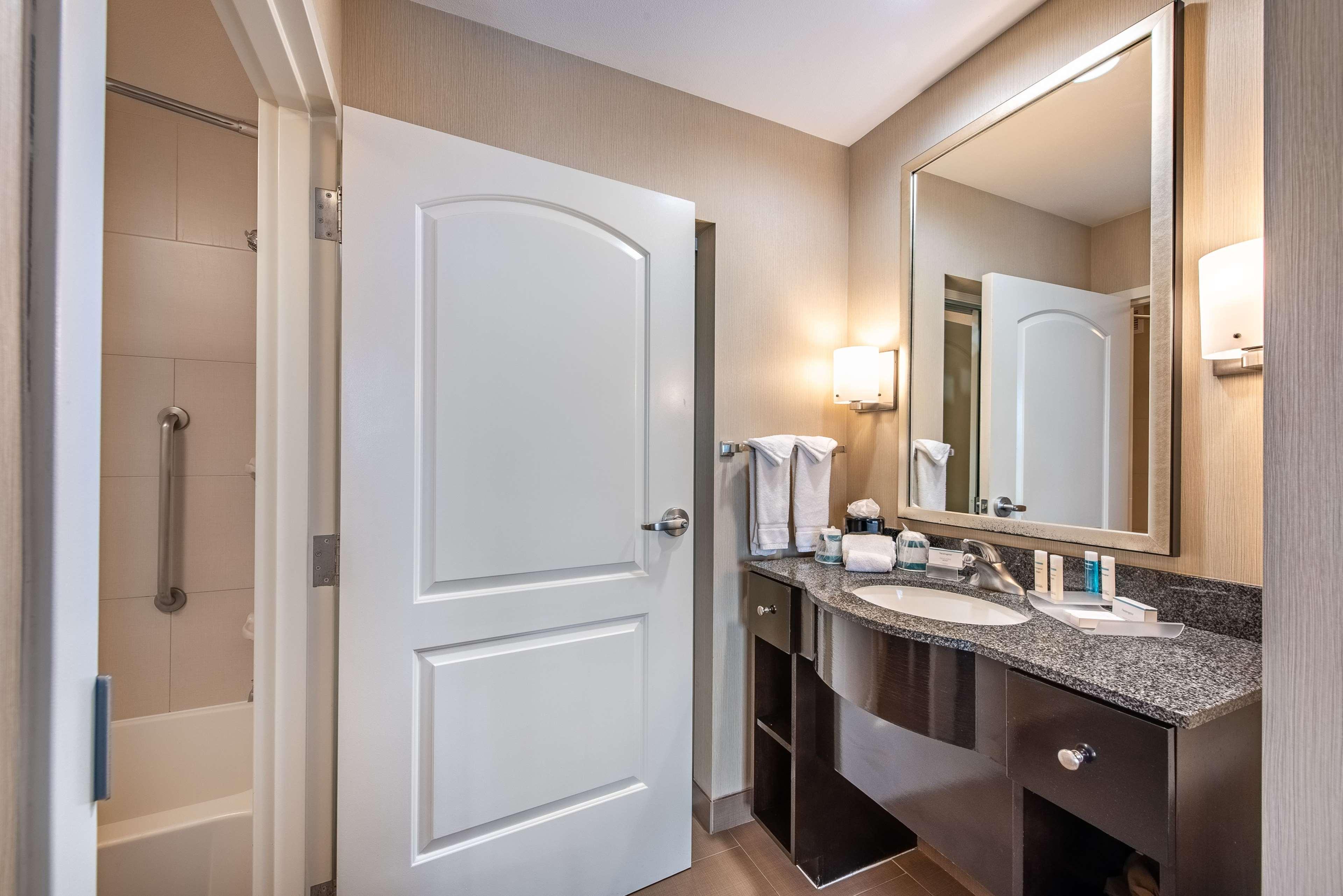Homewood Suites By Hilton Oxnard/Camarillo Exterior foto