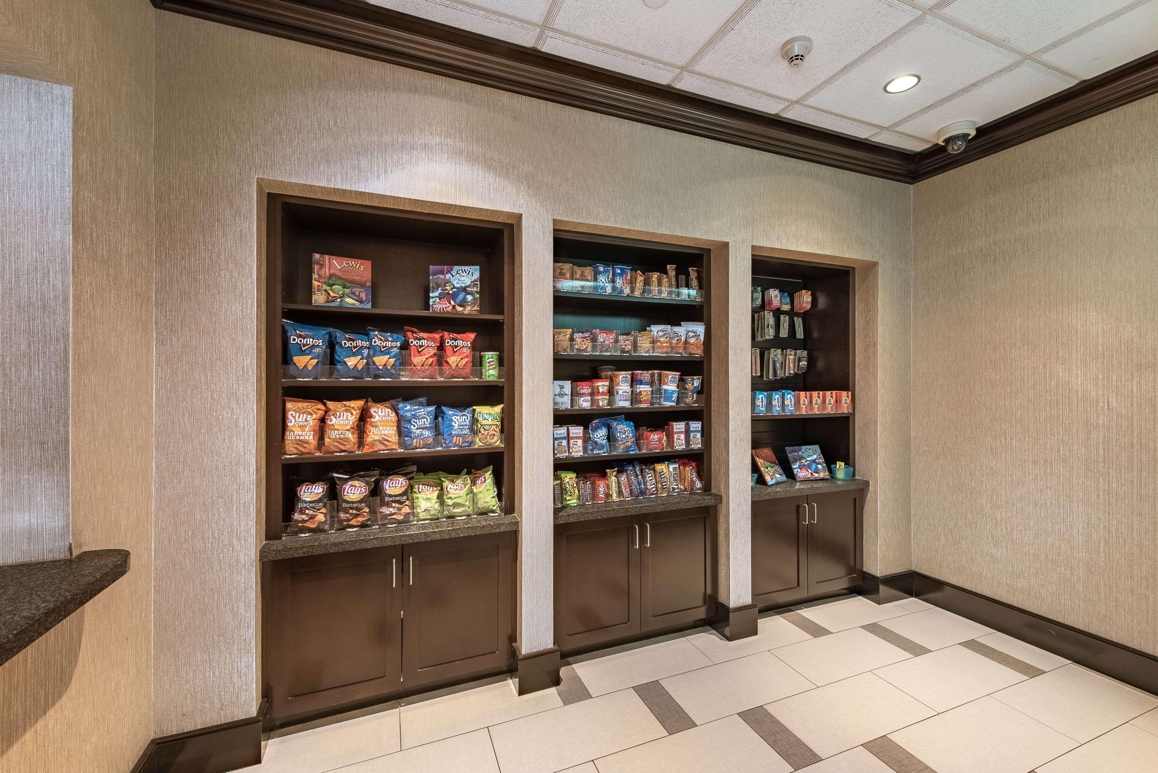 Homewood Suites By Hilton Oxnard/Camarillo Exterior foto